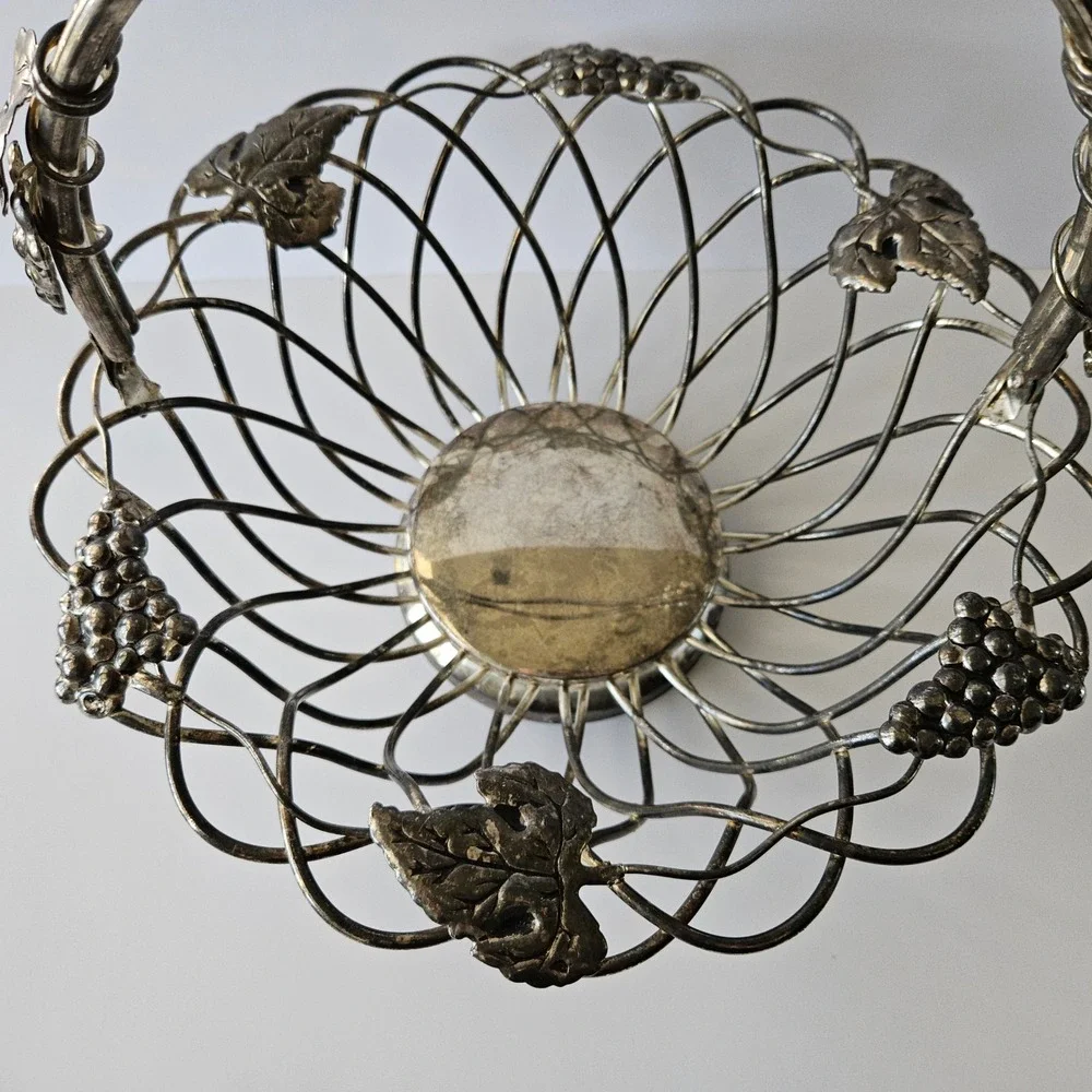 Vtg GODINGER Silver-Plated Wire Grapevine Basket - 12in - Bread Rolls Fruit Leaf